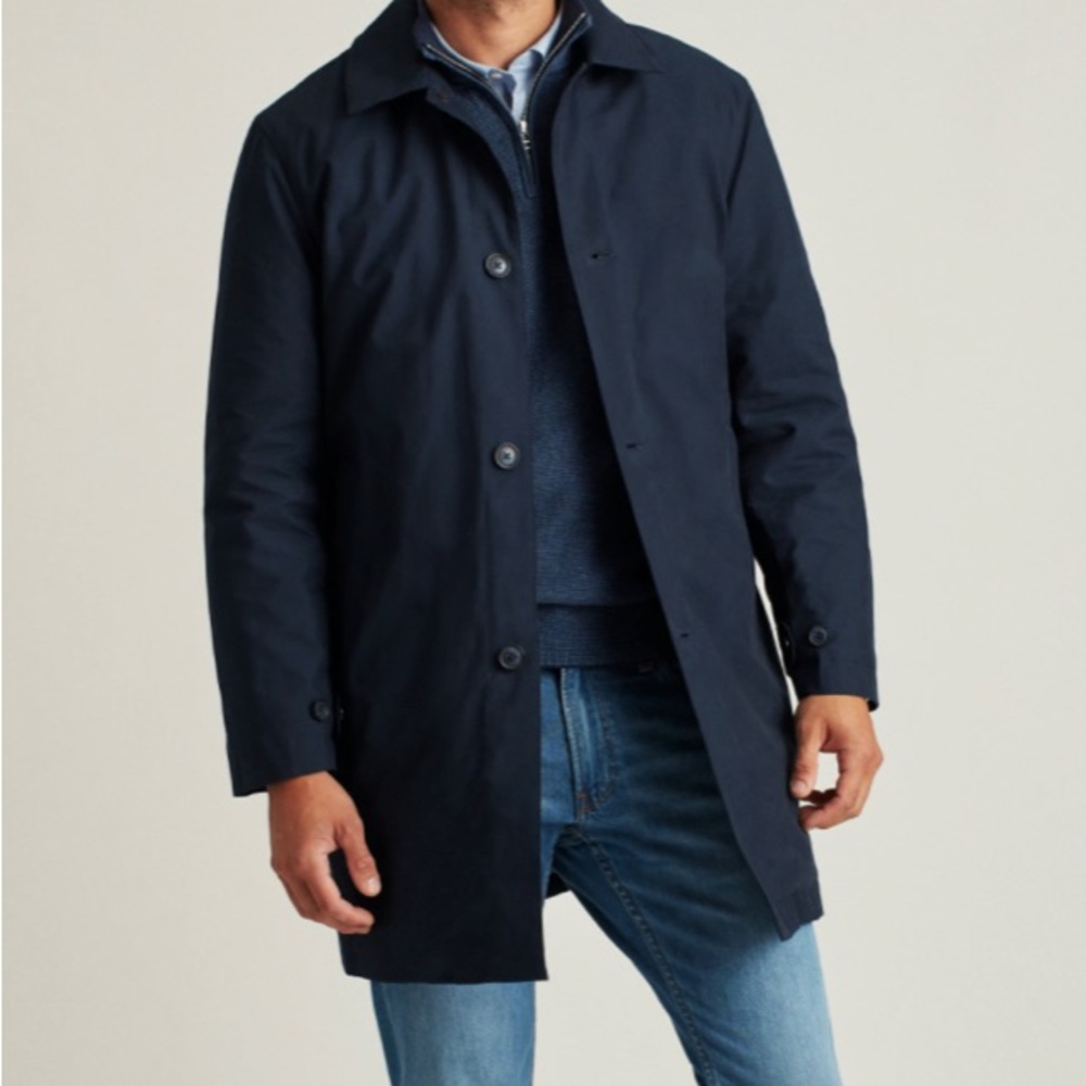 Brand new lined MAC Jacket in navy blue, size M. Never worn (NWOT).